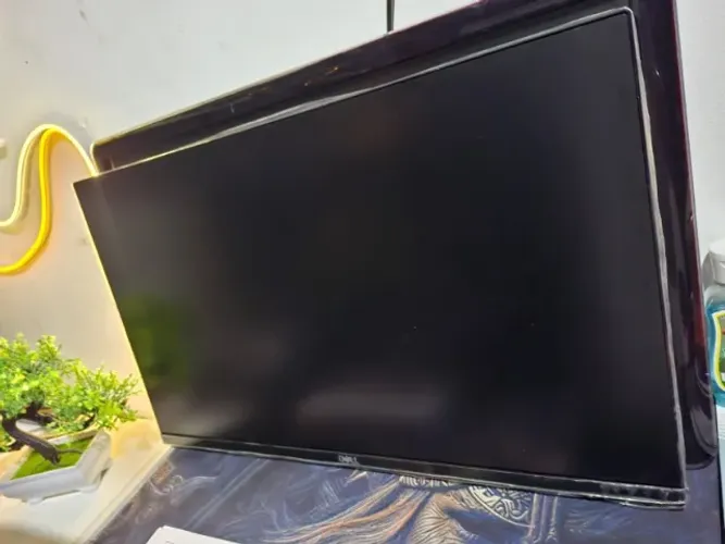 Monitor Dell SE2419HR 24" Full HD IPS
