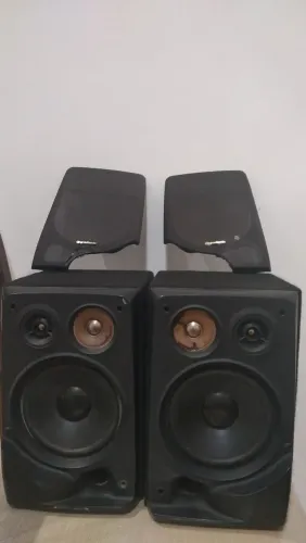 Caixas de som 20 watts 6 ohms R$ 200,00