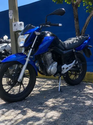 Roda 160 pé de galinha com freio a disco na traseira e dianteira