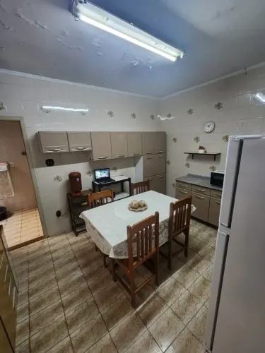 Sobrado para venda com 192 metros quadrados com 3 quartos em Parque João Ramalho - Santo A
