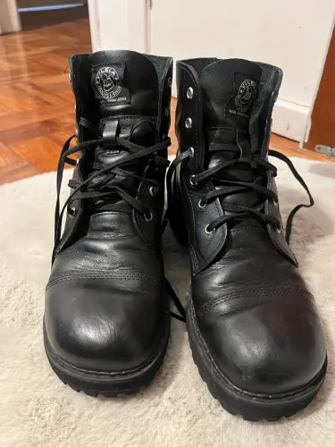 Coturno Vilela Botas 41