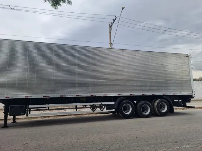 BAU LIBRELTO 2025 30 PALLETS