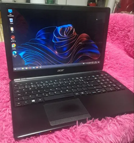 NOTEBOOK ACER 8GB CORE I5.4200 4° GERAÇÃO HD.500GB TELA GRANDE