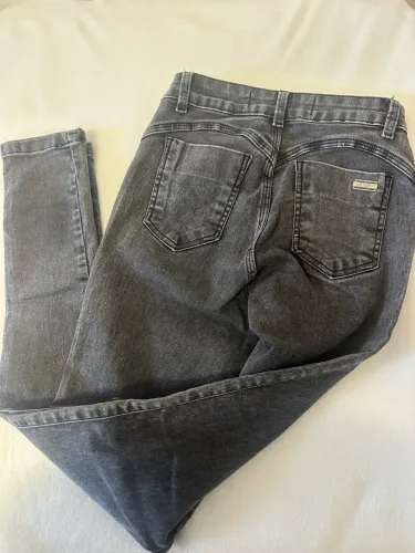 Calça jeans n38