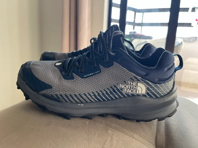 Bota THE NORTH FACE Vectiv Fastpack usado apenas uma vez