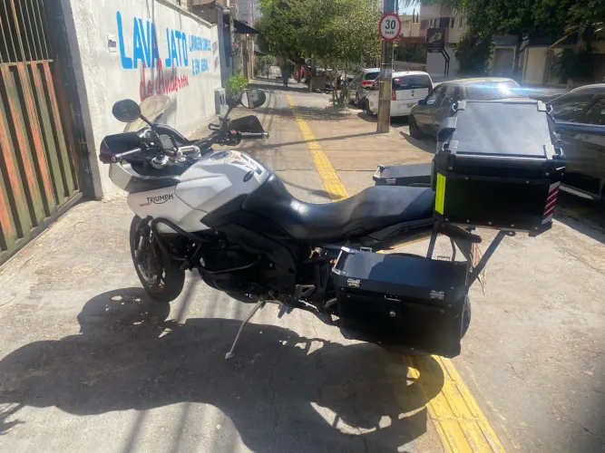 Triumph 1050 sport