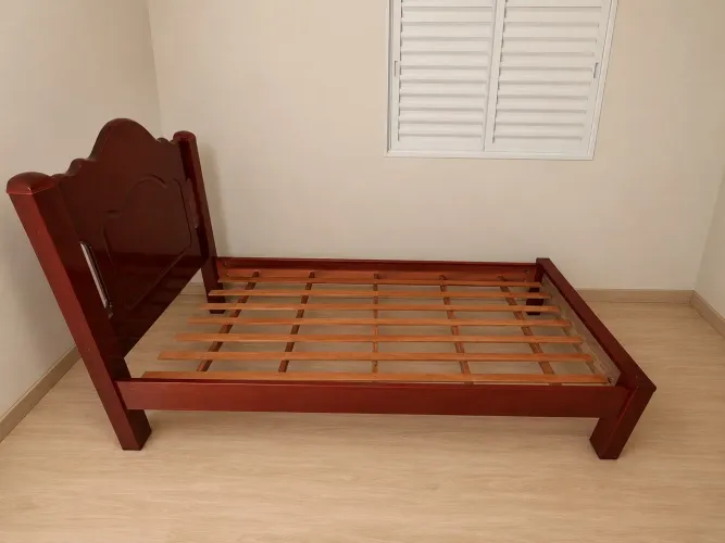 Cama de Solteiro