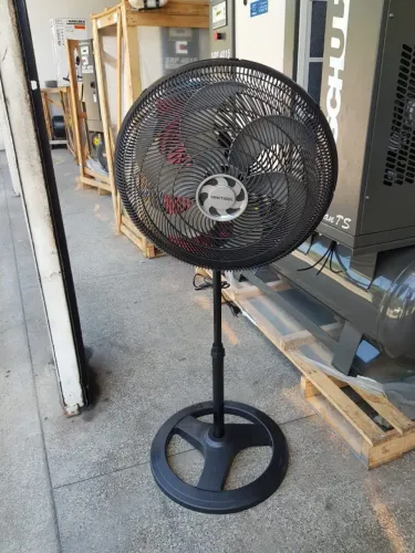  Ventilador de pé Turbo 50cm Preto 127v Ventisol