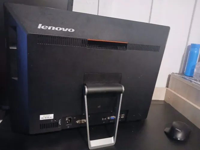 Computador Lenovo