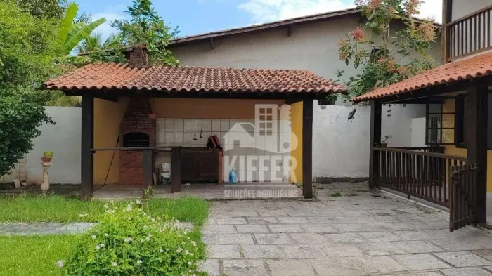 Casa duplex com 3 quartos em Engenho do Mato