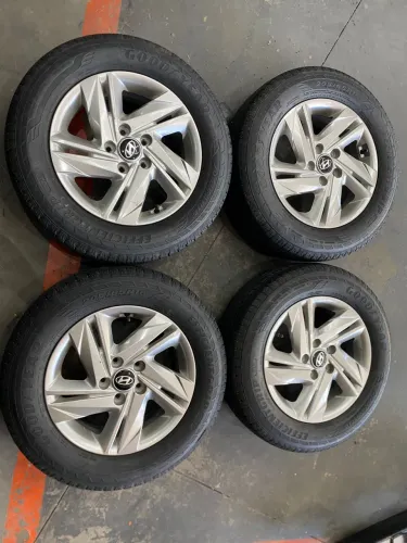 Rodas Creta aro 16,oroch,duster+ pneus Goodyear zeros 