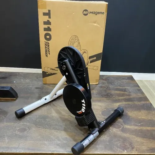 Ref. 110 Rolo de Treino T110 Smart Trainer Novo NF 1 Ano Garantia Oficial Ciclismo Triatlo