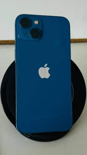 iPhone 13 256GB todo original