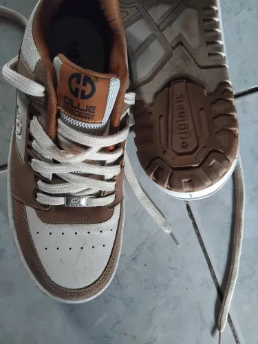 Tenis casual tamanho 40