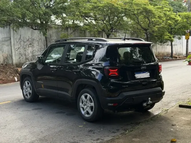 Jeep Renegade Sport T270 1.3 TB 4X2 Flex Aut. 2023