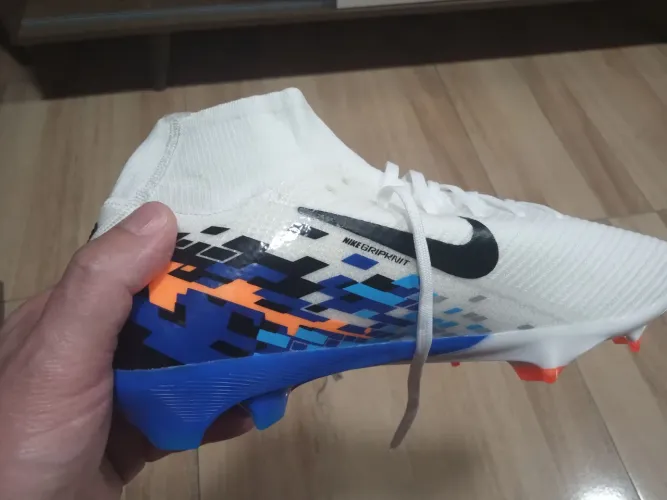 Chuteira Mercurial Vapor