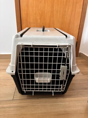 Vendo caixa de transporte pra pet 