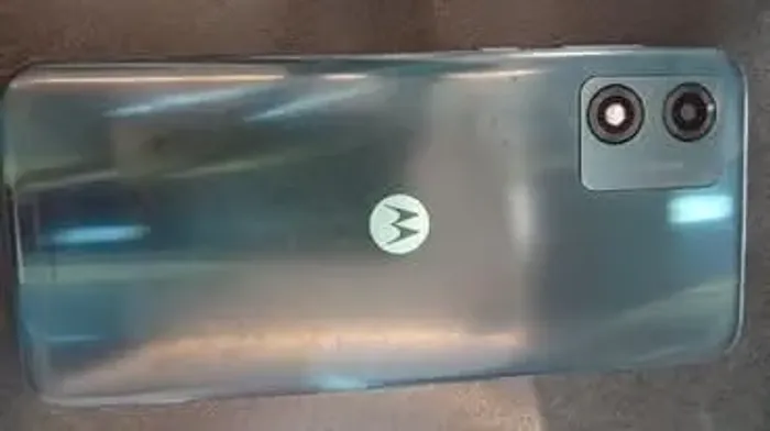  troxo por capacetes Celular motorola e13