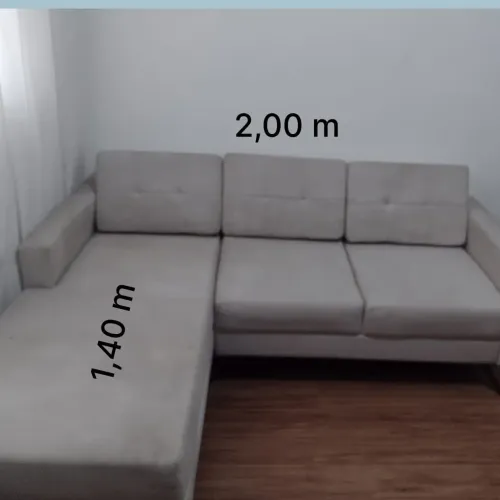 Sofá com chaise