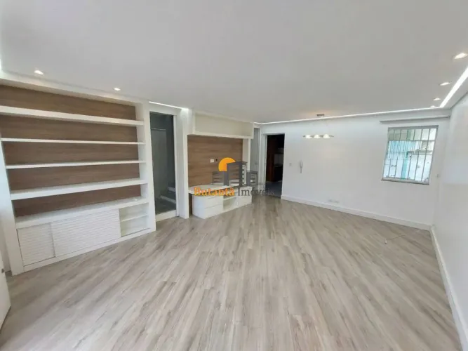 Sobrado com 3 quartos, 233 m² - venda por R$ 895.000 ou aluguel por R$ 6.380/mês - Butantã