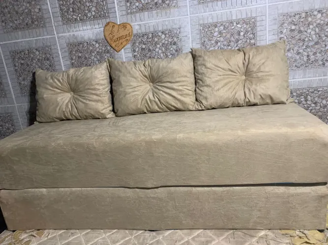 Sofa cama 3 almofadas de fábrica