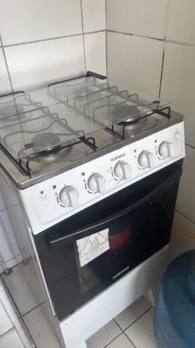 Vendo fogão 4 bocas