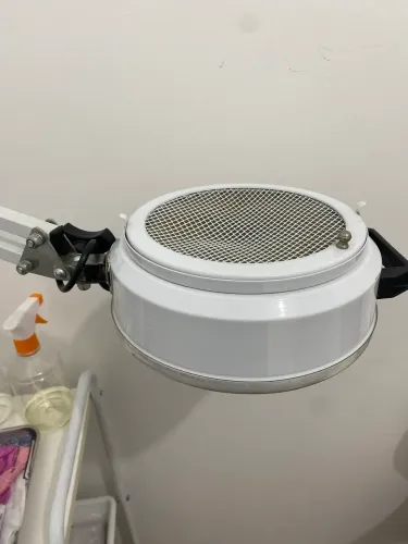 Luminária com exaustor