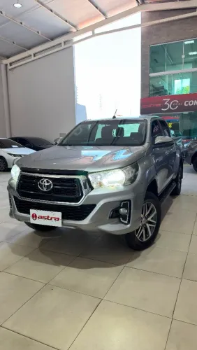 Toyota Hilux CD SRV 4X4 2.8 TDI Diesel Aut. 2019
