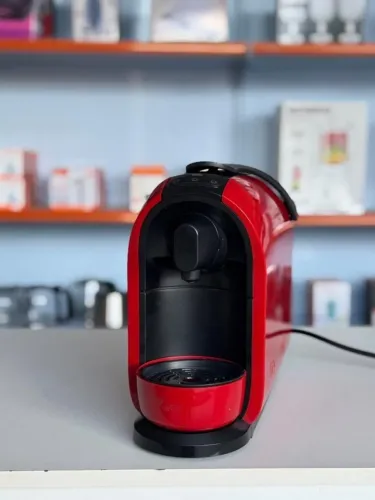 CAFETEIRA TRÊS CORAÇÕES 127V