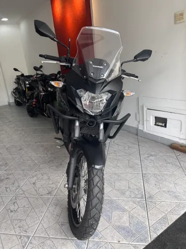 KAWASAKI VERSYS-X 300cc 2023-CARTÃO DE CRÉDITO 24X E FINANCIAMENTO BANCÁRIO ATÉ 48X