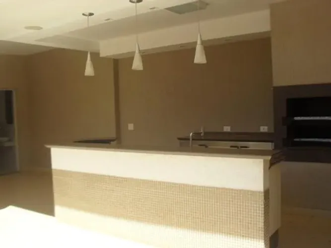 Casa para Locação em Presidente Prudente, FORMOSA, 3 dormitórios, 2 suítes, 1 banheiro, 2 
