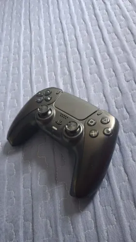 Vendo controle de ps5 usado em ótimo estado(nunca deu defeito)