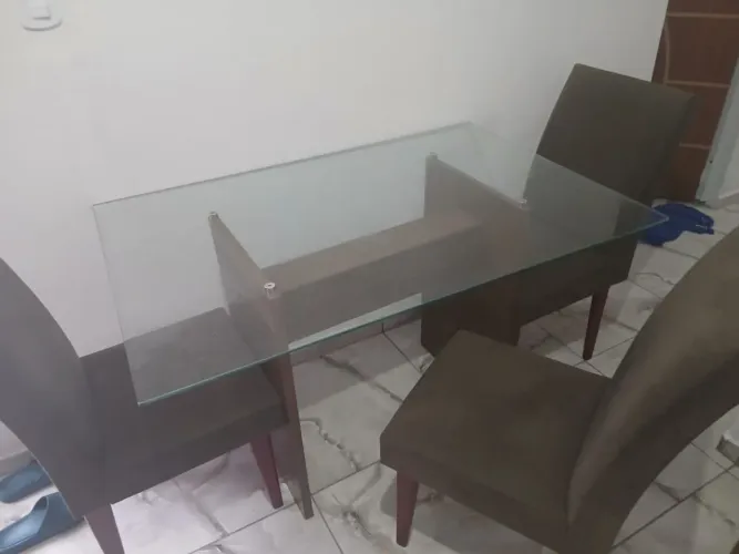 Mesa 4 cadeiras