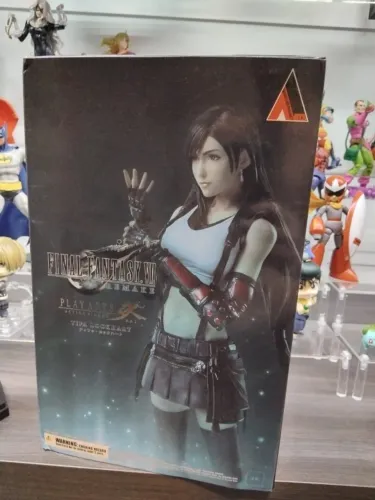 Tifa Final Fantasy Vii Play Arts
