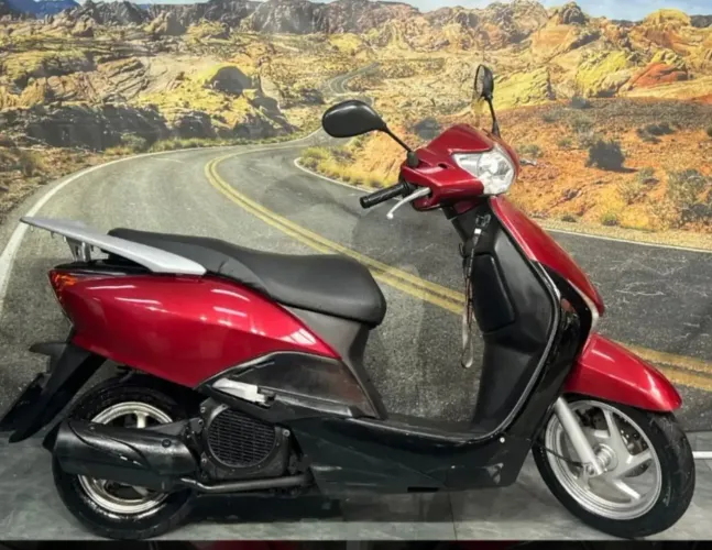 Vendo moto honda lead 2013 
