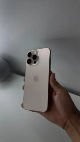 iPhone 16 pro Max + 4 meses de garantia Apple