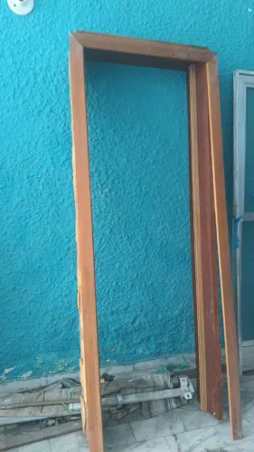 Portal em madeira