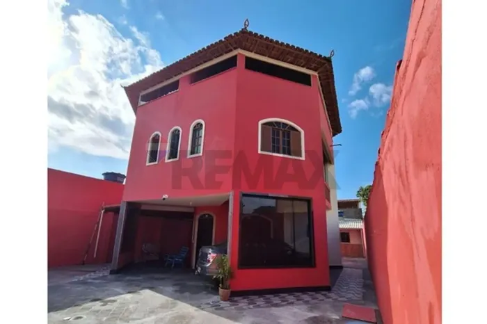 Já imaginou ter uma casa na praia em Itaoca que une lazer, conforto e potencial de renda?