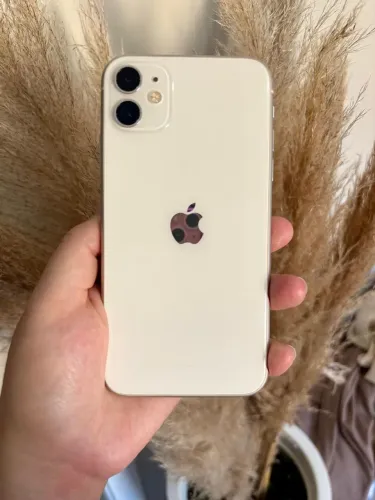 iPhone 11 64 GB
