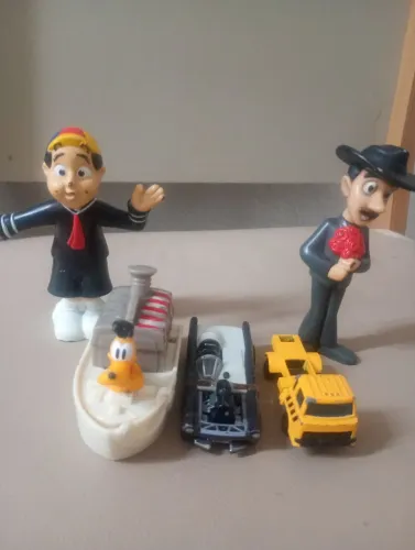 BONECOS COLECIONÁVEIS KIT COM 4
