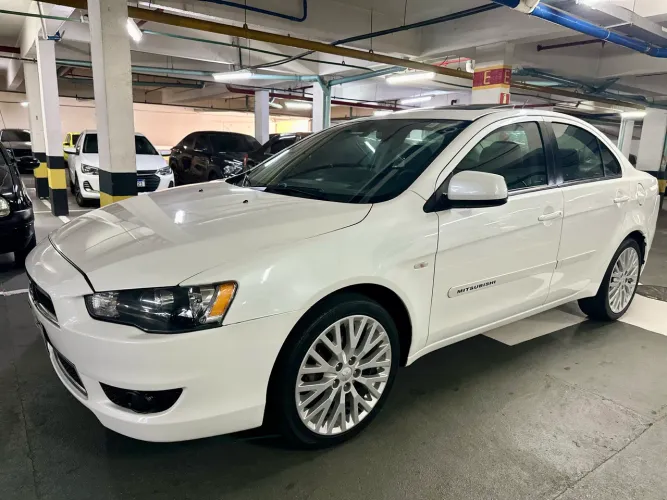 Mitsubishi Lancer HLE 2.0 16V 160cv Aut. 2017