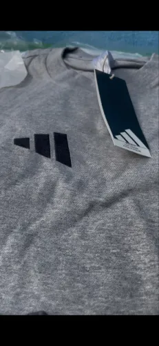 Camiseta adidas 