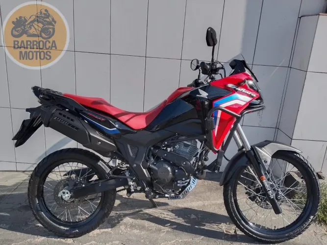 XRE 300 SAHARA RALLY VERMELHA 2025/2026