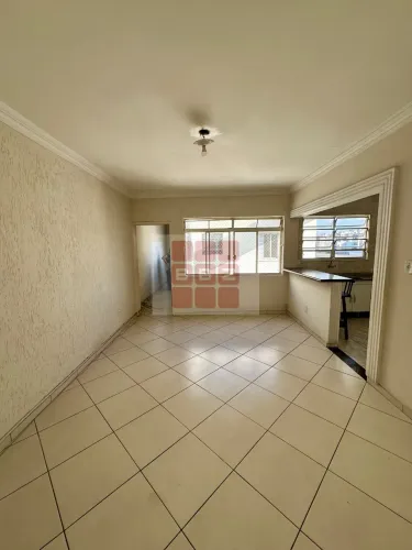 Apartamento com 3 quartos no Bom Retiro: venda ou locação em São Paulo-SP, 110m²!