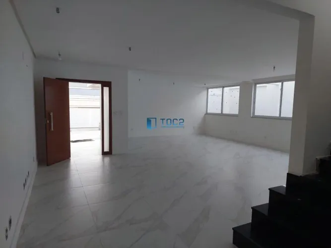 Casa à venda com 3 suítes no bairro São Pedro em condomínio fechado |Juiz de Fora, MG| 255