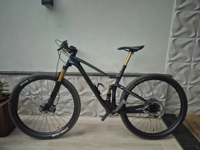 Bicicleta Scott Spark Carbono