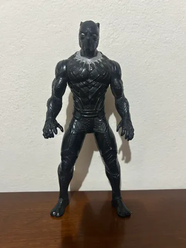 Boneco Pantera Negra Hasbro