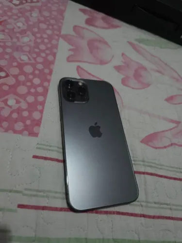 Iphone 12 pro max bateria 73 nunca aberto nao aceito troca nem abaixo valor