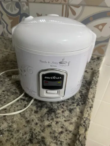 Panela de arroz elétrica 