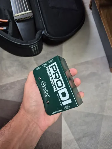 PRO DI RADIAL / Guitarra, Baixo, teclado, violão etc... Direct box Radial